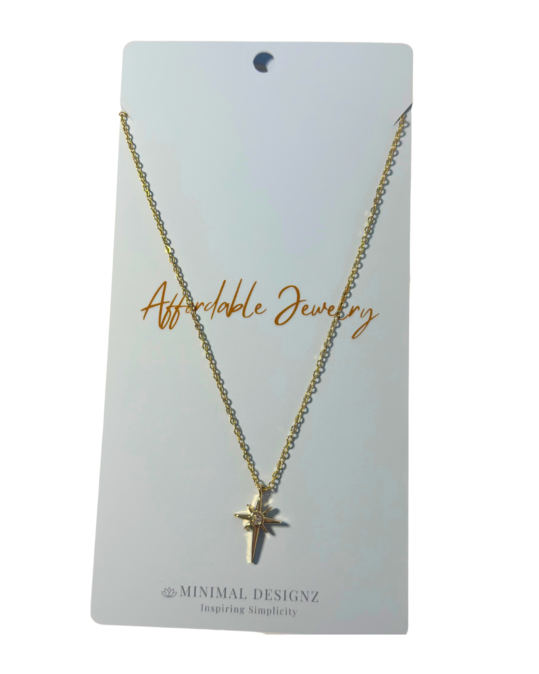 Minimal star necklace