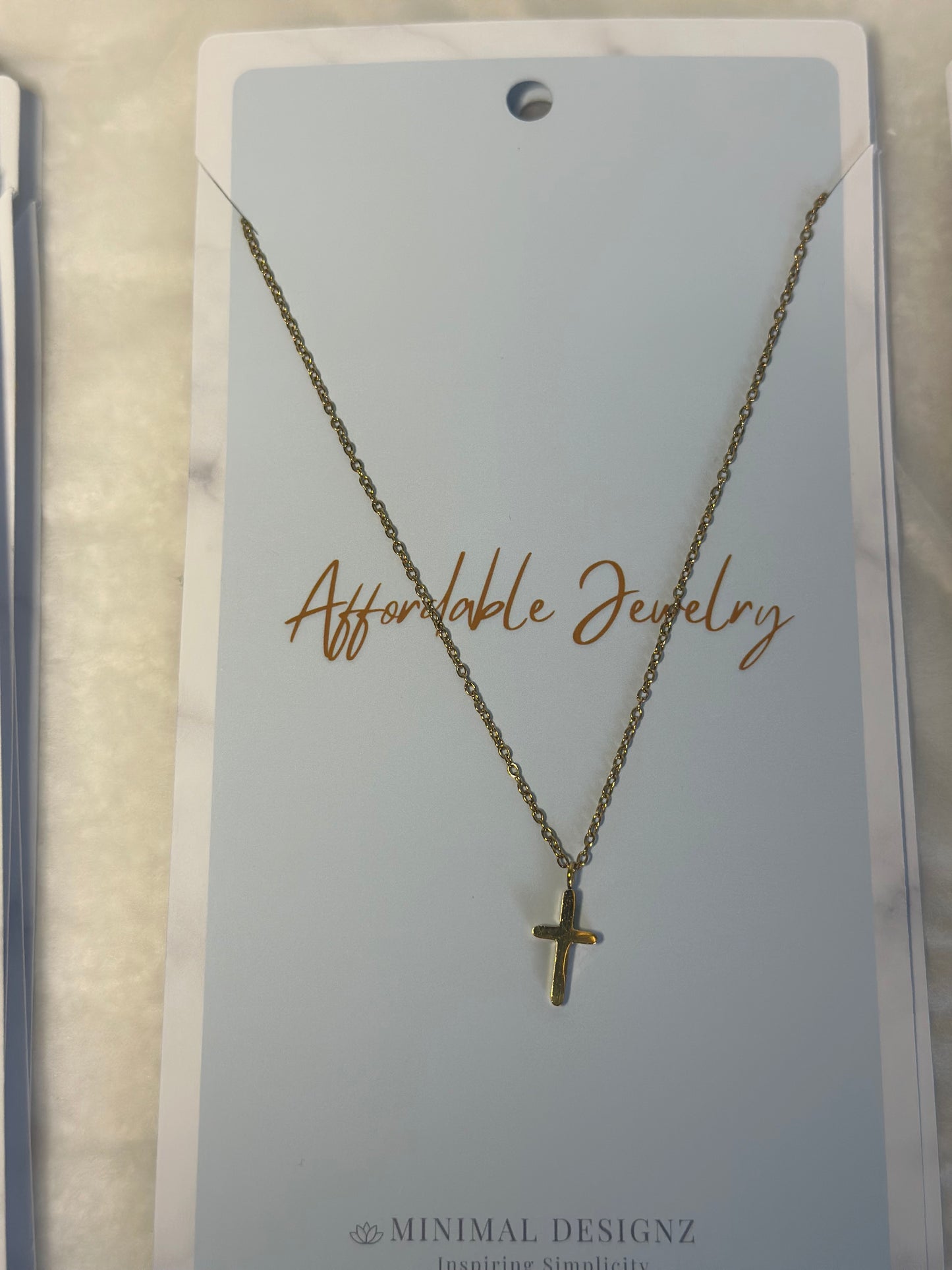 Minimal Cross necklace