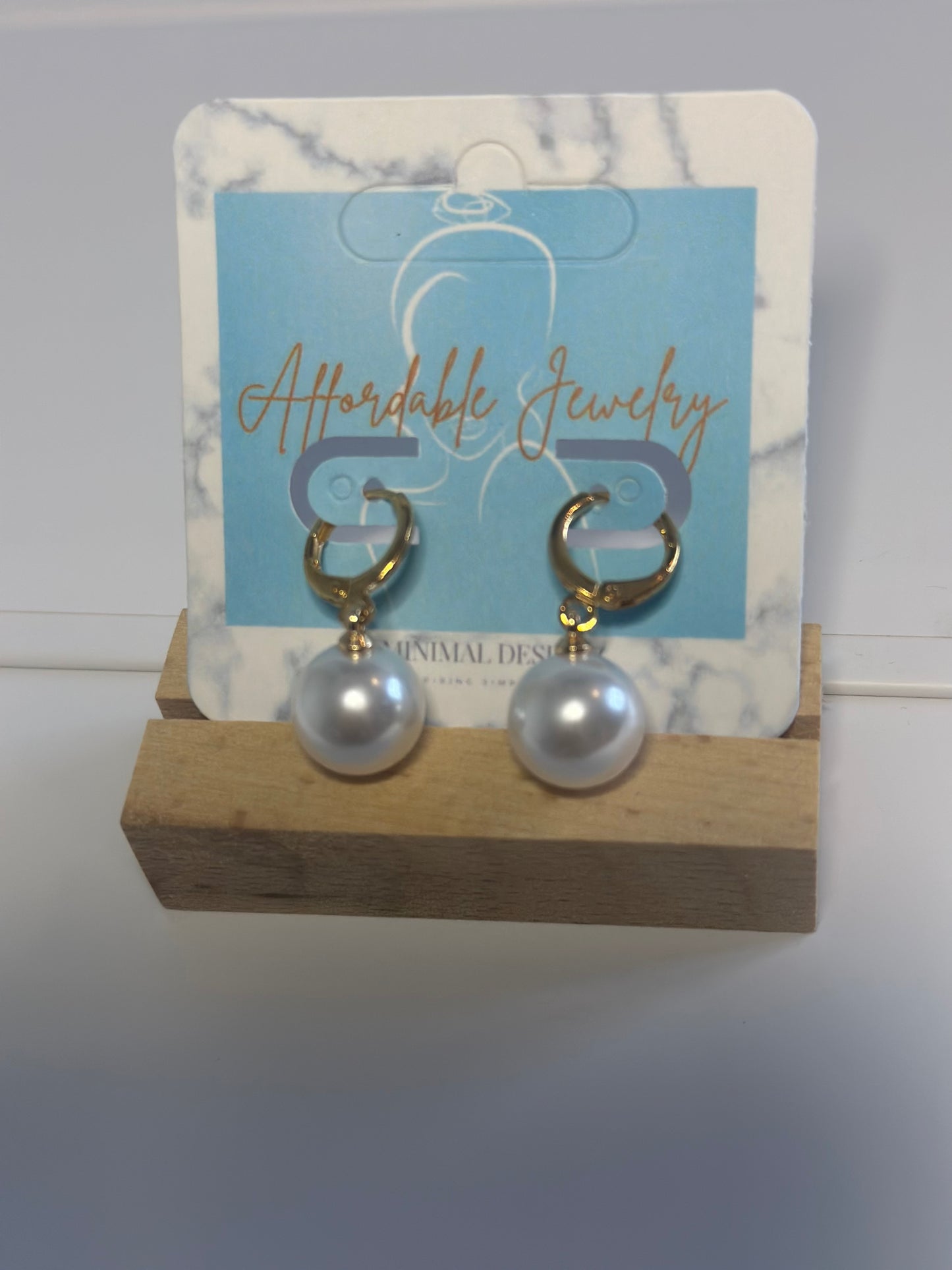 Classic Pearl Drop Earrings