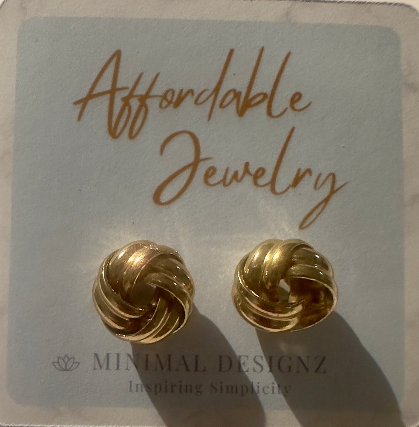 Twisted knot Stuf Earrings
