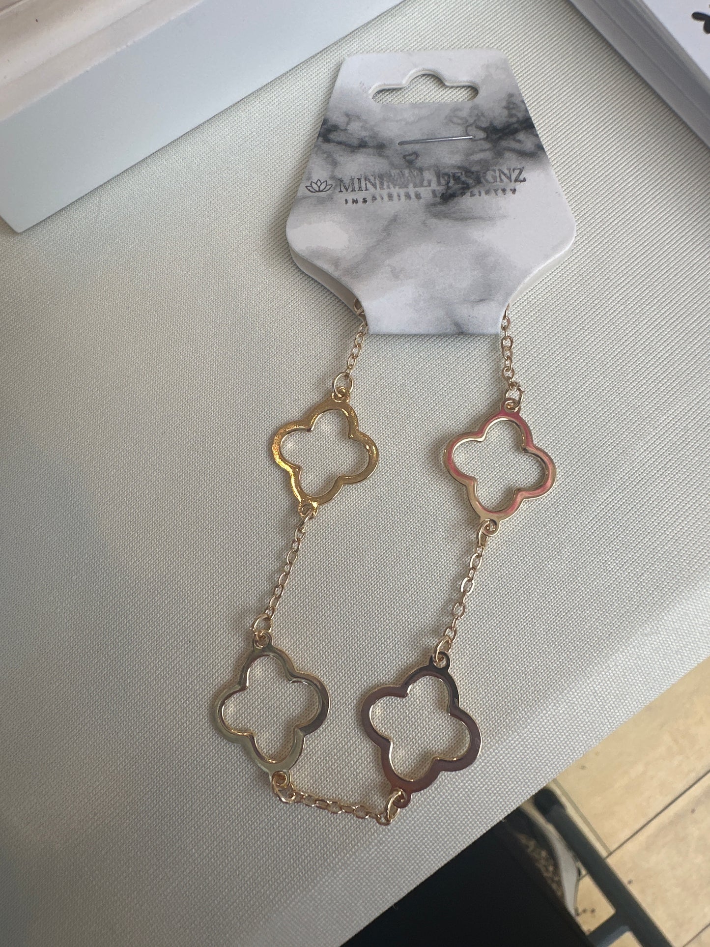 Clover bracelet