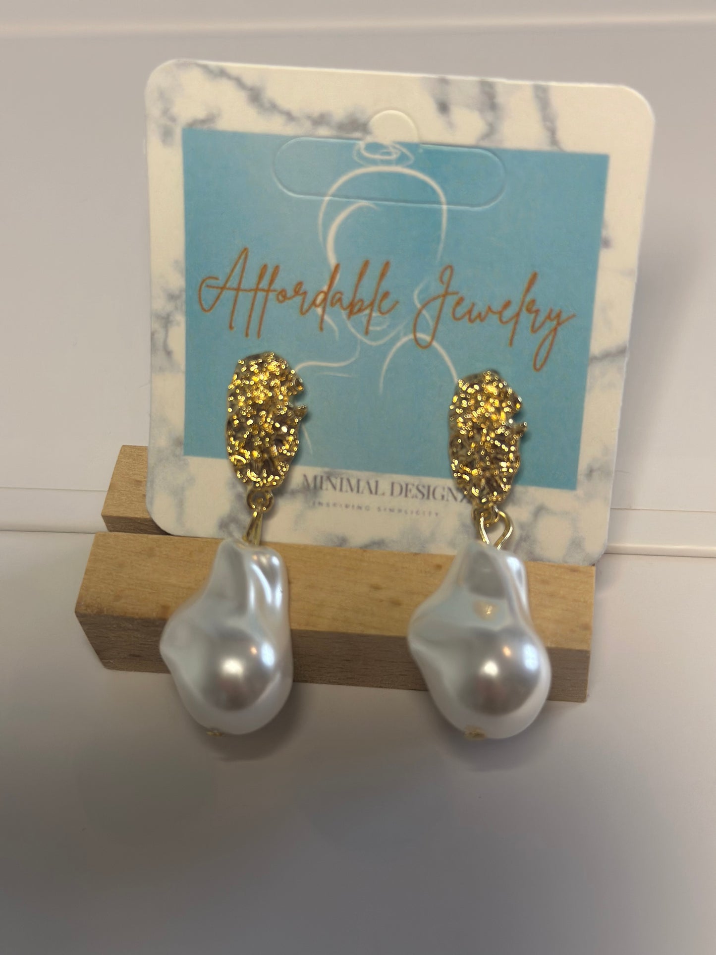 Baroque Pearl drop Earrings