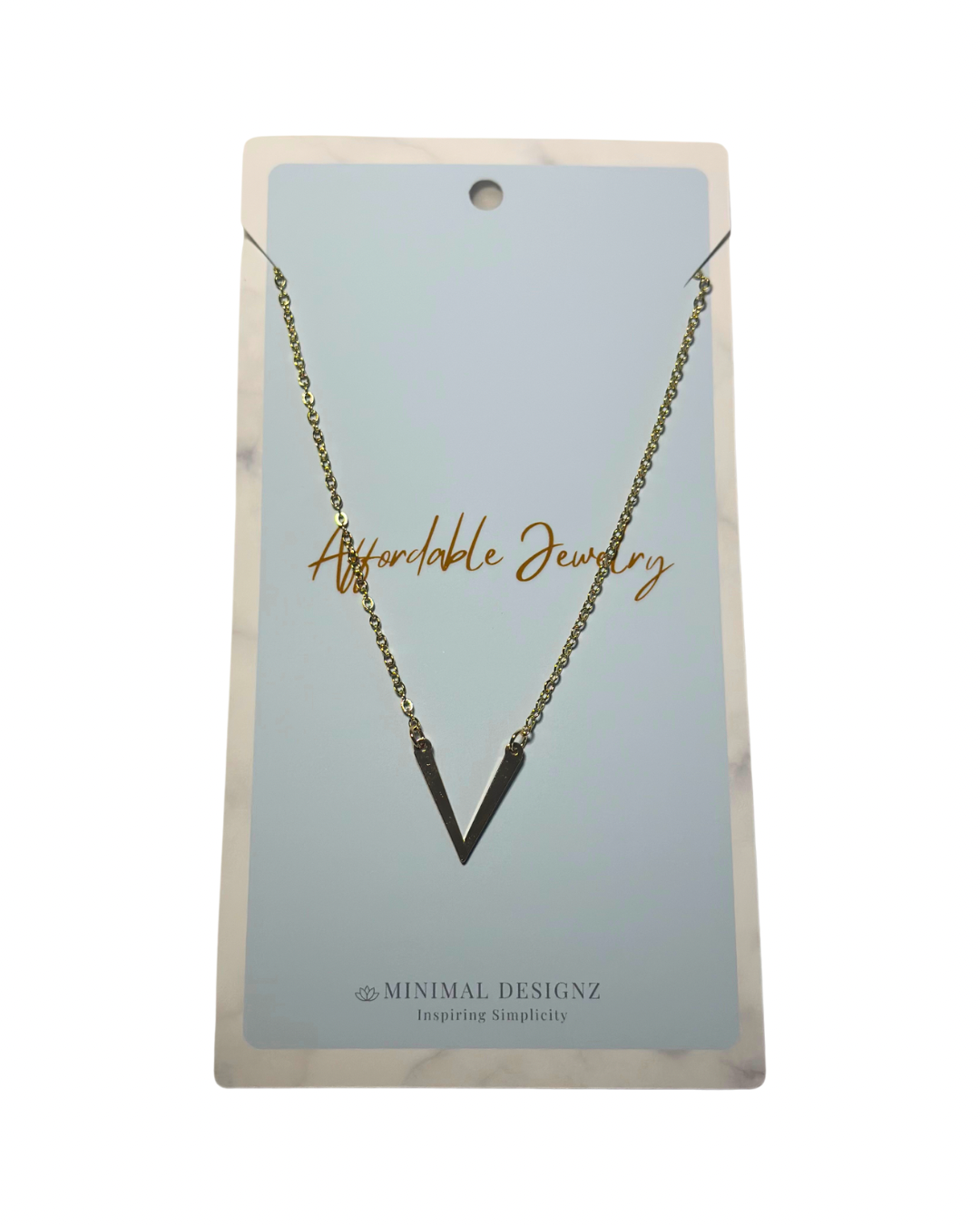Minimal V necklace