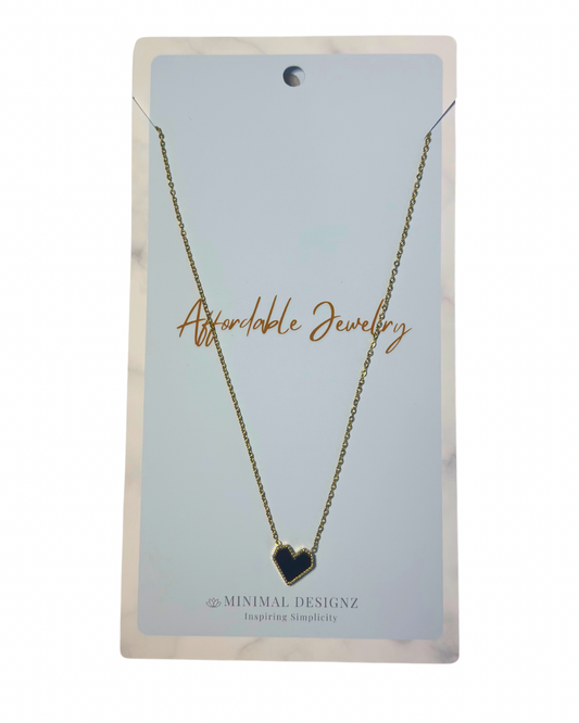 Black heart minimal necklace