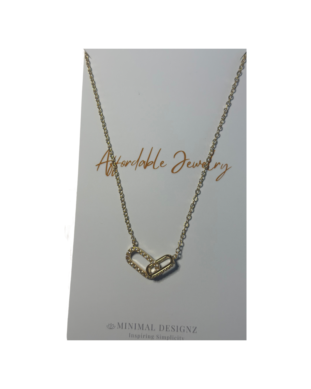 Chain link necklace